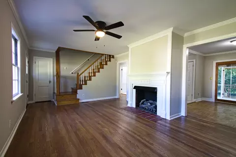 109 Anderson Dr, Chattanooga, TN 37421