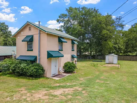 9844 Dayton Pike, Soddy Daisy, TN 37379
