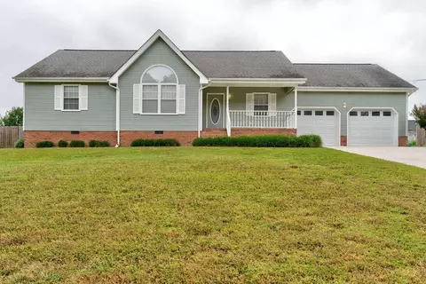 778 Debbie Ln, Ringgold, GA 30736