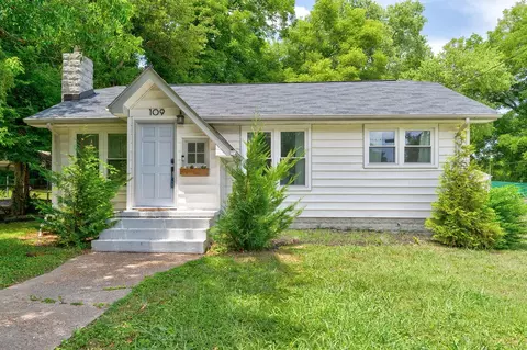 109 Alpine Dr, Rossville, GA 30741