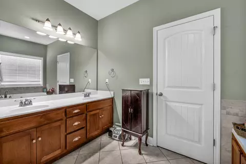 710 Windrush Loop, Chattanooga, TN 37421 photo 17