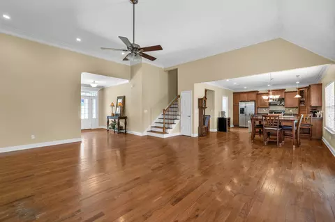 710 Windrush Loop, Chattanooga, TN 37421 photo 10