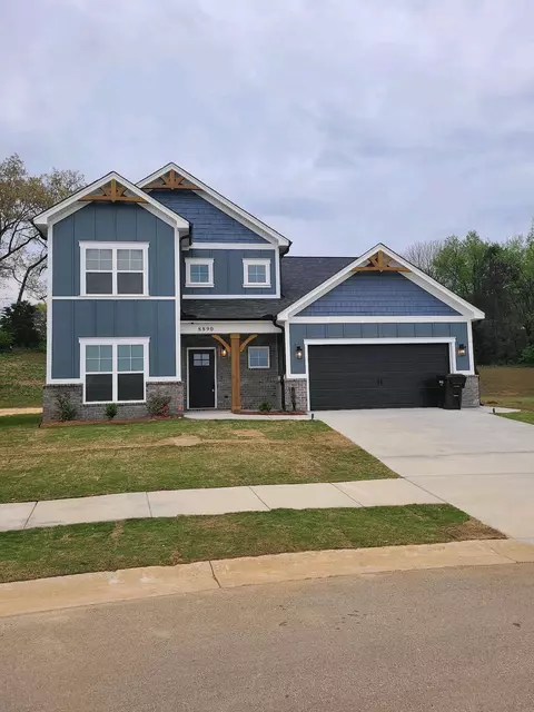 8890 Knolling Loop, Ooltewah, TN 37363