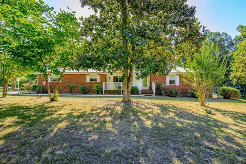 1158 Nellie Head Rd, Tunnel Hill, GA 30755