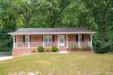 1433 N Winer Dr, Soddy Daisy, TN 37379
