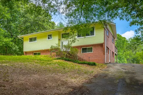 1051 Lovelady Rd, Soddy Daisy, TN 37379