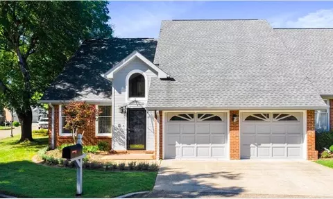 15 NE Acorn Lane Ne Ln, Cleveland, TN 37312