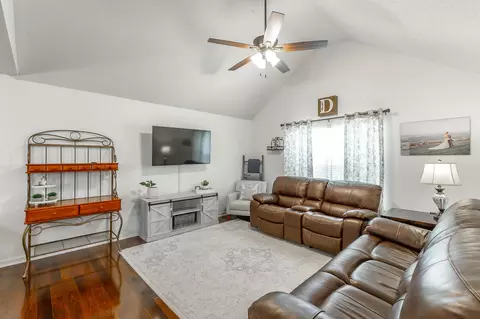 210 Gilbert Rd, Ringgold, GA 30736 photo 6