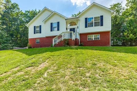 210 Gilbert Rd, Ringgold, GA 30736 photo 2