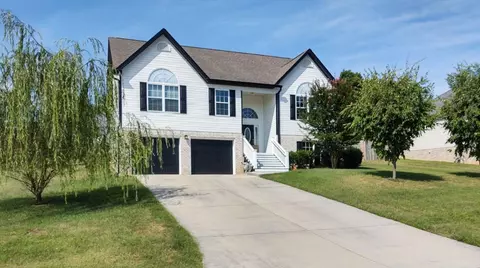 5670 Jonquil Ln, Ooltewah, TN 37363