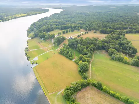 1276 Holly Glen Rd #2, Decatur, TN 37322