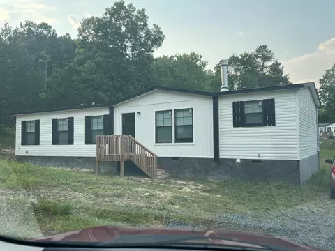 728 Bull Run Rd, Tunnel Hill, GA 30755