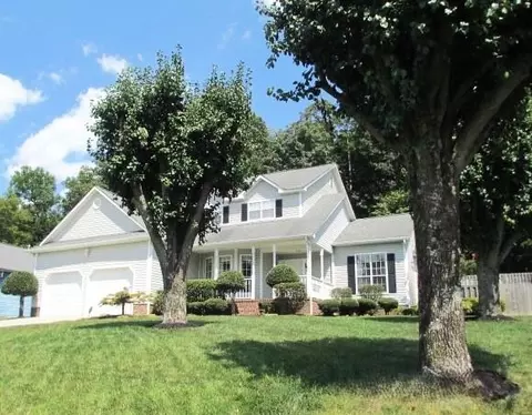 214 Valley Breeze Dr, Ringgold, GA 30736