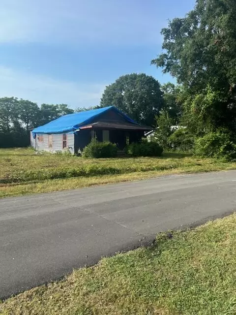285 Congress St, Summerville, GA 30747
