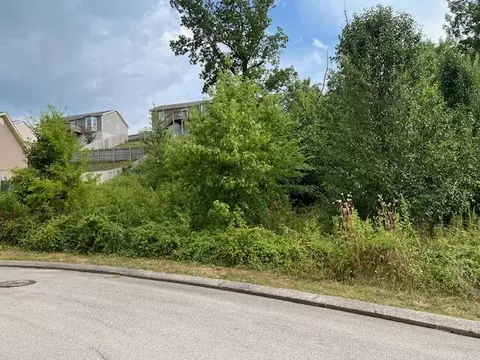 1698 1704 Short Leaf Ln #(S 14+15), Soddy Daisy, TN 37379