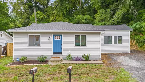 6 Bragg Cir, Rossville, GA 30741