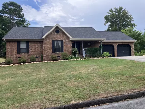 1608 W Rebel Rd, Rossville, GA 30741
