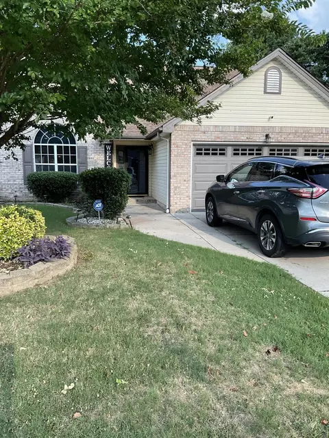 2748 Derby Downs Dr, Chattanooga, TN 37421