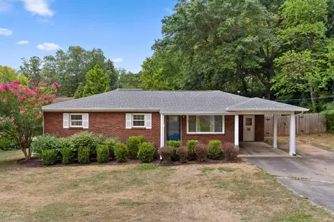 804 Emory Dr, Chattanooga, TN 37415