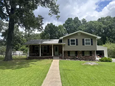 62 Virginia Ave, Rossville, GA 30741