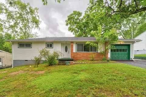 3546 Shelby Cir, Chattanooga, TN 37412