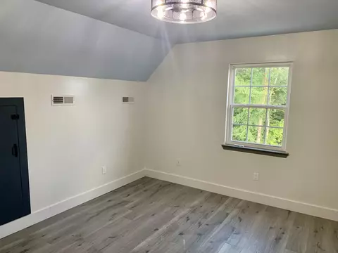 Bedroom - 230 Middle Lusk Loop Rd, Dunlap, TN 37327 photo 1 of 3