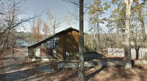 9105 Harrison Bay Rd, Harrison, TN 37341