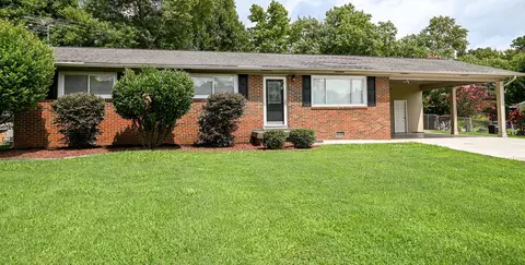 3925 NW Sycamore Dr, Cleveland, TN 37312