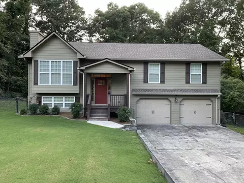 521 Cambridge Dr, Rocky Face, GA 30740