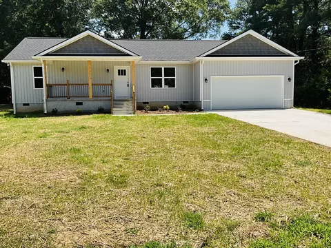 3231 Fields Dr, Rocky Face, GA 30740