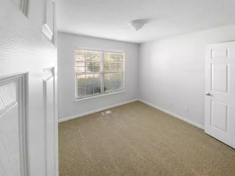 Bedroom - 6830 Old Stage Rd, Chattanooga, TN 37421 photo 3 of 5