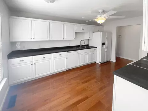Kitchen - 6830 Old Stage Rd, Chattanooga, TN 37421 photo 2 of 2