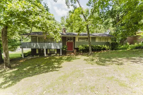 1308 Looper Dr, Dalton, GA 30720