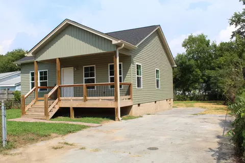9846 Walnut St, Soddy Daisy, TN 37379