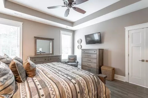 Bedroom - 364 Pappy Rd, Jasper, TN 37347 photo 5 of 8