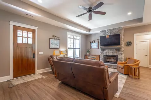 Entry Way - 364 Pappy Rd, Jasper, TN 37347 photo 1 of 3