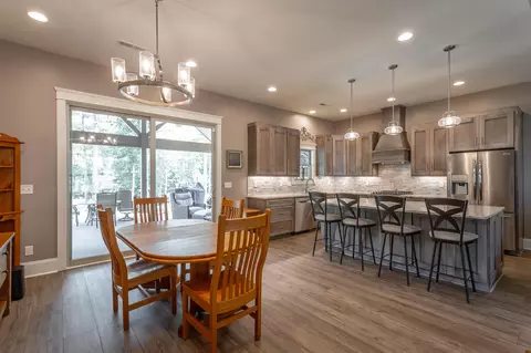 Dining - 364 Pappy Rd, Jasper, TN 37347 photo 2 of 4