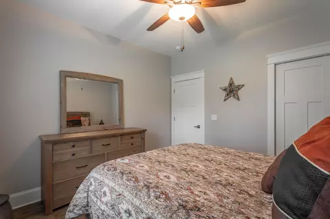 Bedroom - 364 Pappy Rd, Jasper, TN 37347 photo 4 of 8