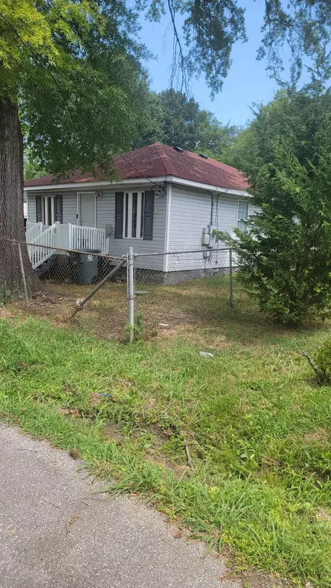 1704 Bradt St, Chattanooga, TN 37406