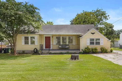 706 Astor Ln, Chattanooga, TN 37412