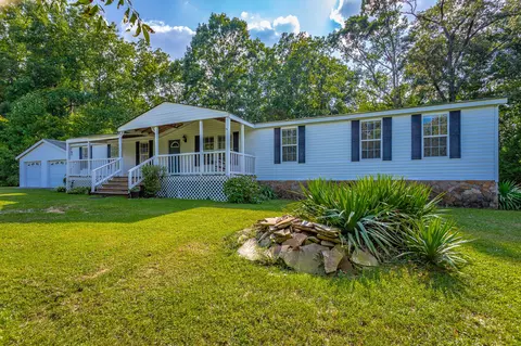 50184962 Long Hollow Rd, Rock Spring, GA 30739
