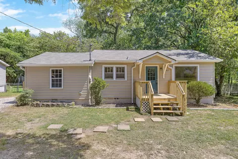 627 Lupton Dr, Chattanooga, TN 37415