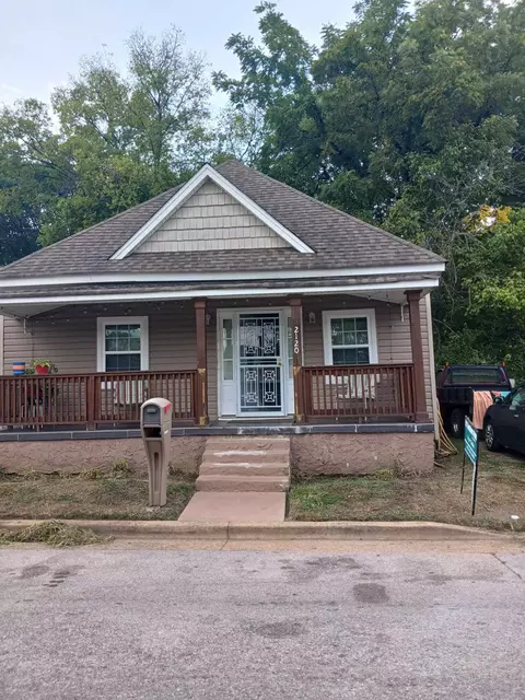 2120 Cleveland Ave, Chattanooga, TN 37404