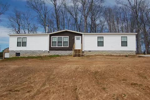 2247 Tipple Rd, Tracy City, TN 37387