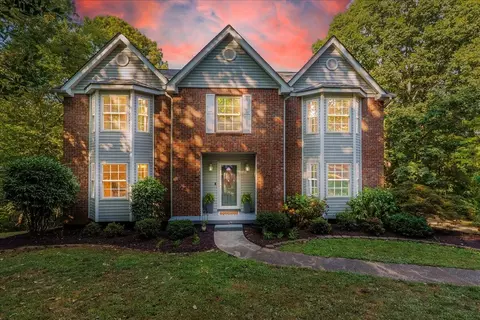 2009 Rock Bluff Rd, Hixson, TN 37343
