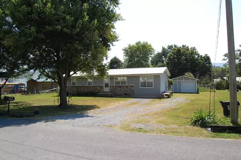 284 Rutland Ave, Dunlap, TN 37327