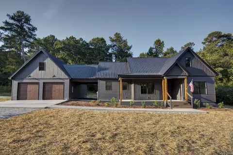 7391 Three Notch Rd, Ringgold, GA 30736