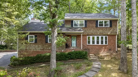 412 Fern Trl, Signal Mountain, TN 37377