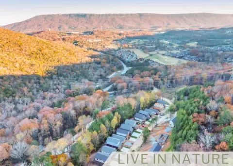 351 Kellys Ferry Pl #23, Chattanooga, TN 37419