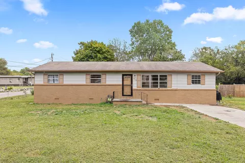 2215 SE Curtis Ln, Cleveland, TN 37311